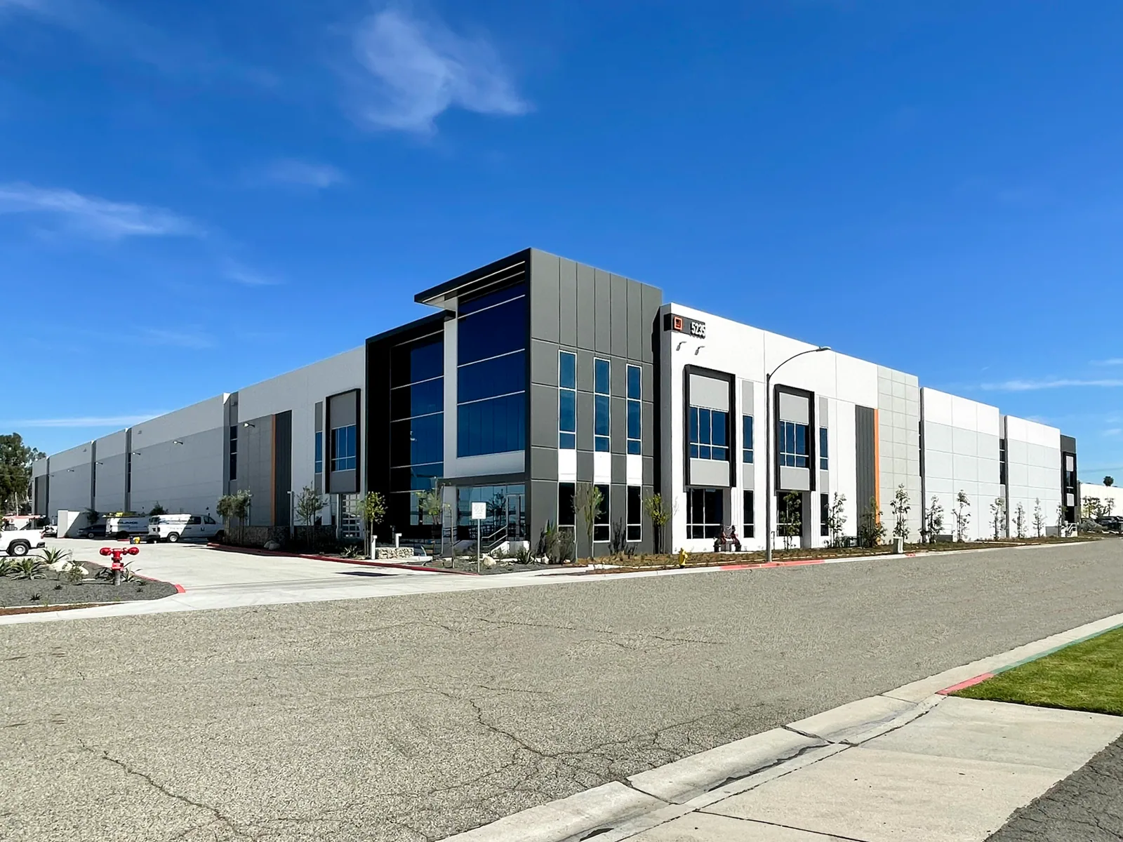 Roofing for Manufacturers in Daly City, CA Roofing for Manufacturers in Daly City, CA
