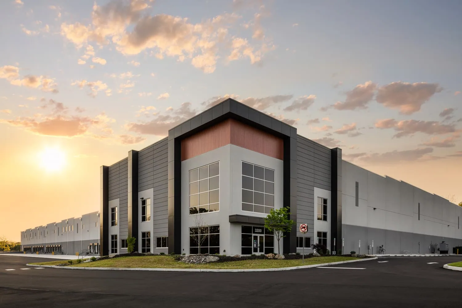 Distribution Center Roofing in Daly City, CA Distribution Center Roofing in Daly City, CA